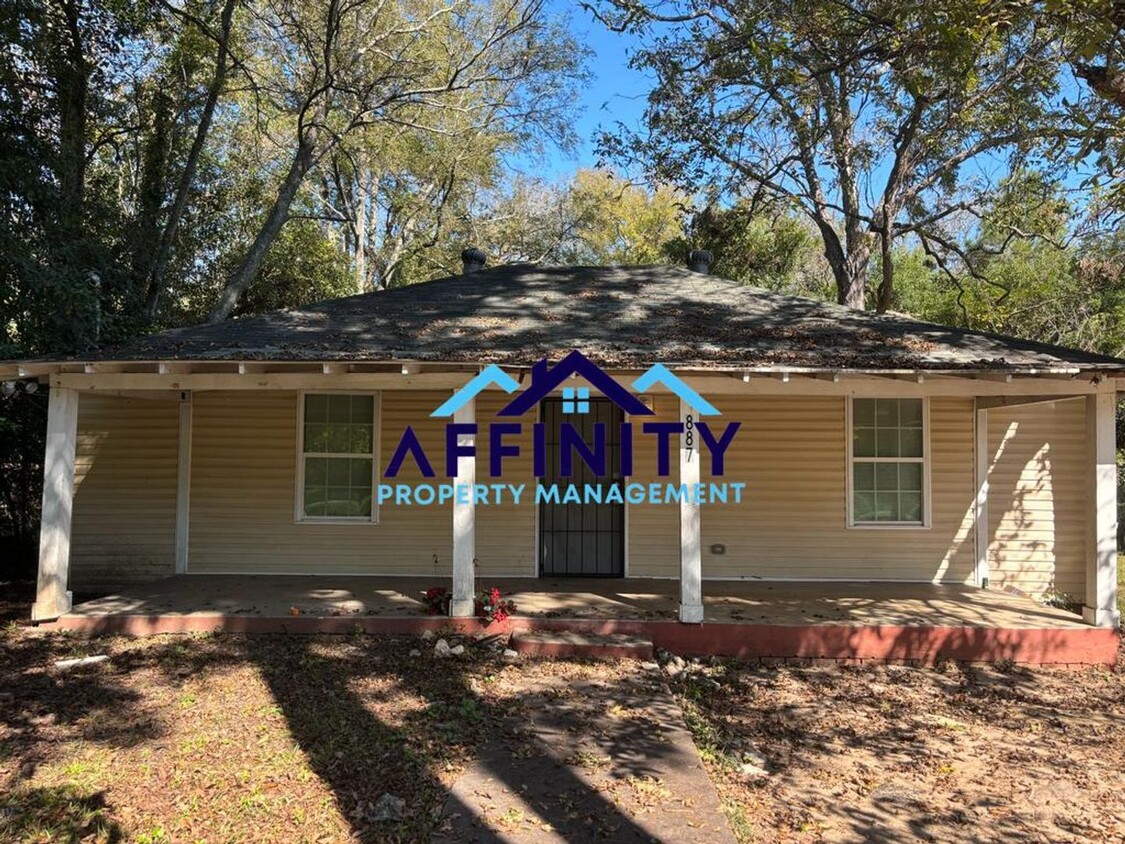 Primary Photo - 887 Grady Street Macon, Ga 30216