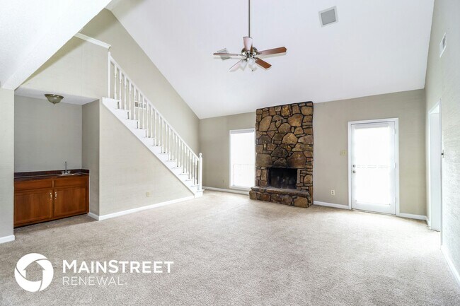 Foto del edificio - 2219 Nutbush Pl