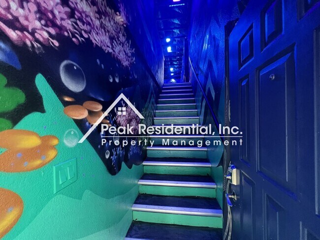 Foto del edificio - 1 br, 1 bath House - 1209 R Street