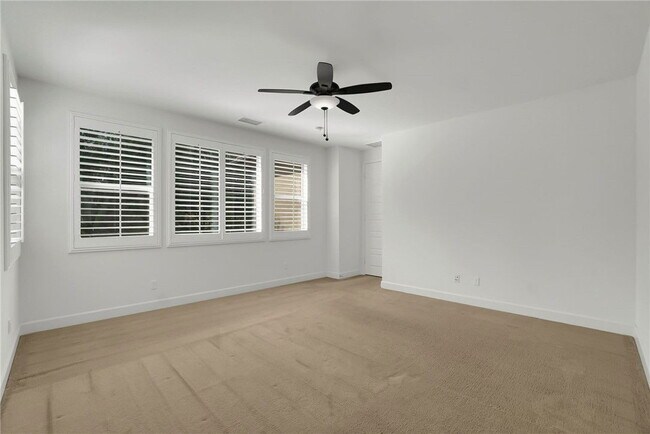 Foto del edificio - 30 Lilac