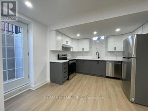 Building Photo - 10 Stanton Ave