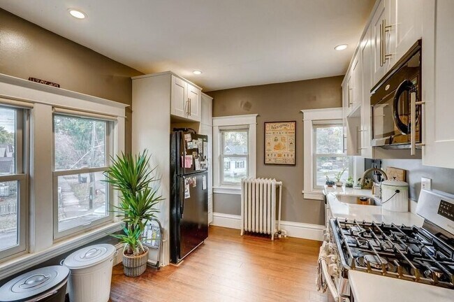 Foto del edificio - 3405 Minnehaha Ave