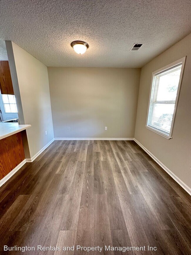 Foto del edificio - 3 br, 2 bath House - 812 Williams St