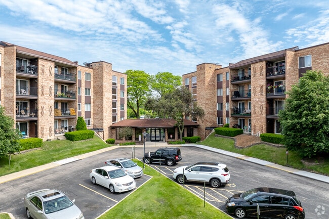 Hunt Clulb on the Lake