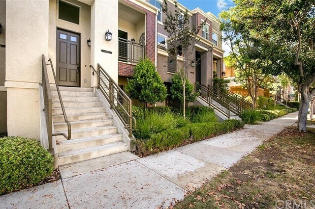 Foto principal - 4926 Paramount Dr