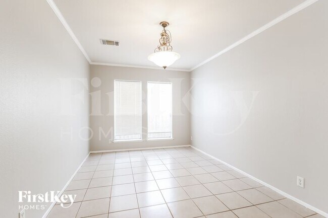 Foto del edificio - 21327 Cherry Canyon Ln