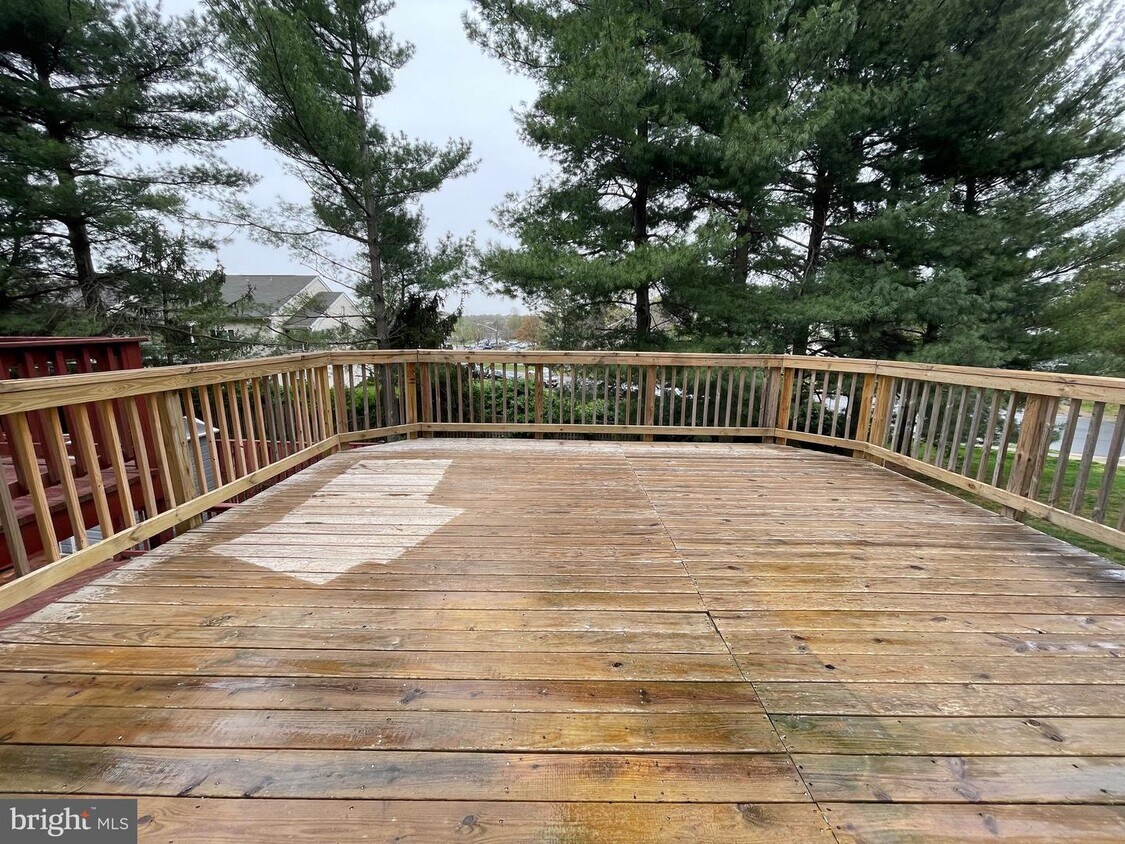 15107 Arum Pl, Woodbridge, VA 22191 Townhome Rentals in Woodbridge VA