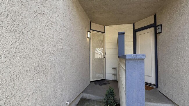 Foto del edificio - 831 Carlton Privado