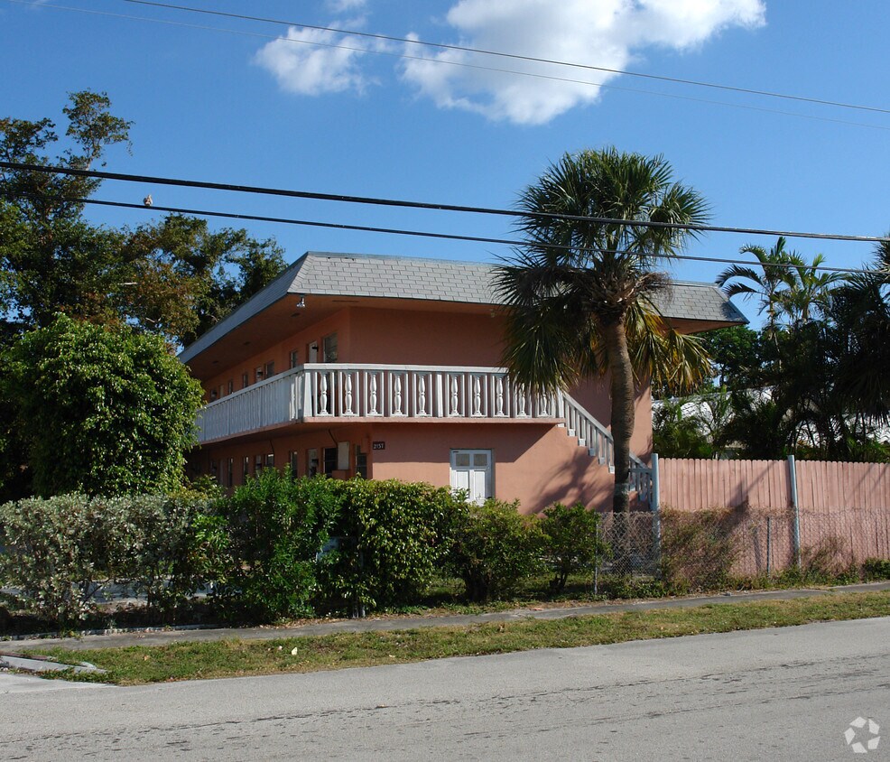 Foto principal - 2137 Hayes St