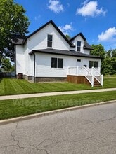 Building Photo - 770 Richie Ave