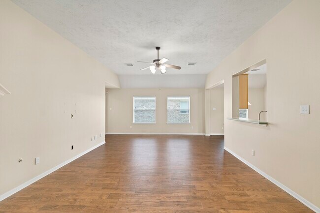 Foto del edificio - 3403 Cypress Village Dr