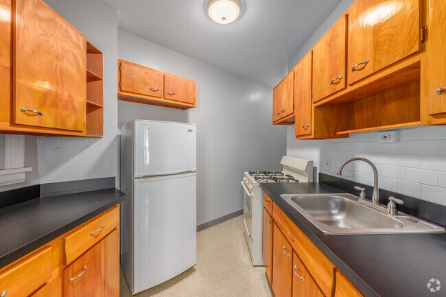 1 dormitorio, 1 baño - 850 pies cuadrados - Cocina - Townhouse Apartments