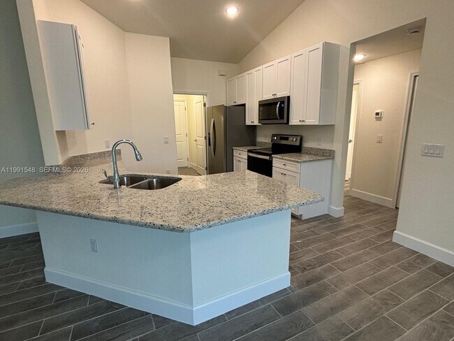 Foto del edificio - 2711 20th St SW