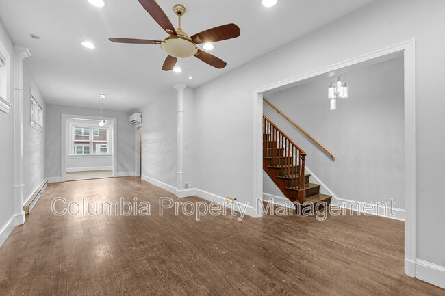 Building Photo - 337 17th St NE