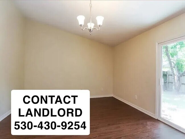 Foto del edificio - 19923 Rustic Lake Ln