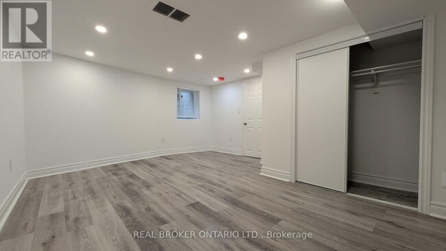 Building Photo - 1150 Woodbine Ave