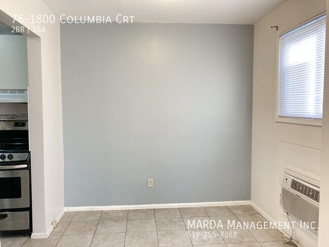 Photo du bâtiment - CHARMING 2 BED/1 BATH TOWNHOUSE - SIERRA W...