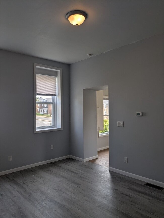 Foto del edificio - 85 N High St