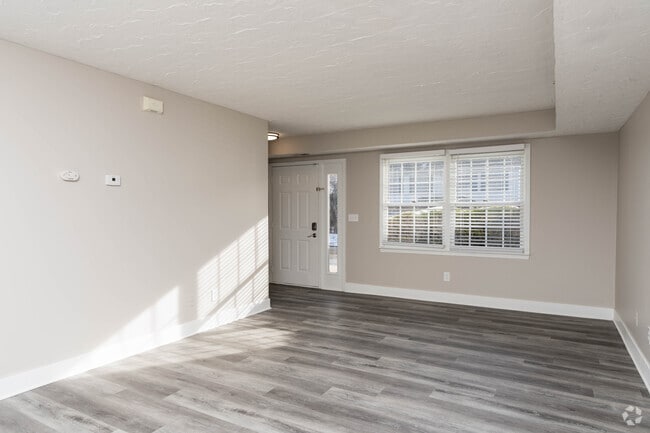 2BR, 1.5BA - 1,500SF - Living Area - Pinnacle Townhomes