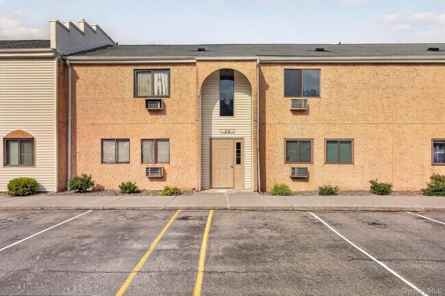 Foto del edificio - 14 Scarborough Ln
