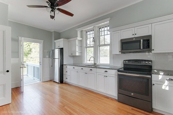 Building Photo - 39 Cranston Ave