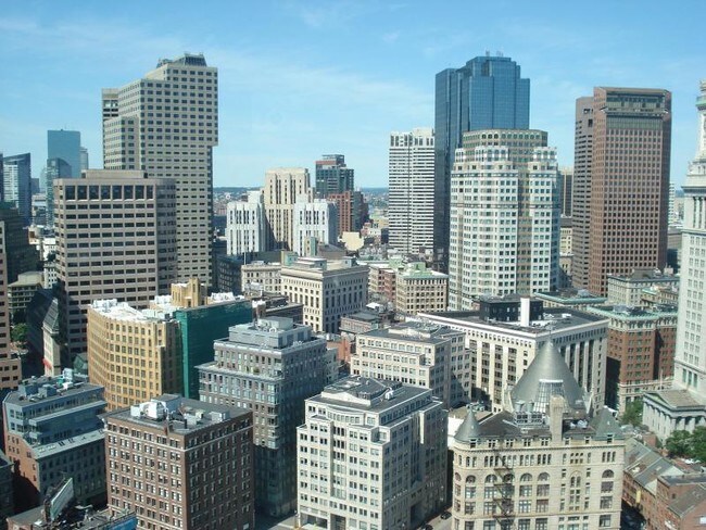 Building Photo - 85 E India Row