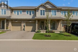 Building Photo - 7945-7945 Oldfield Rd