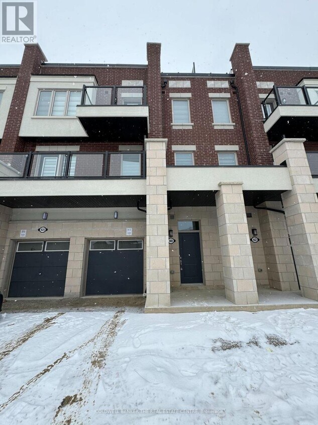 Photo principale - 40-40 Springdale Ave