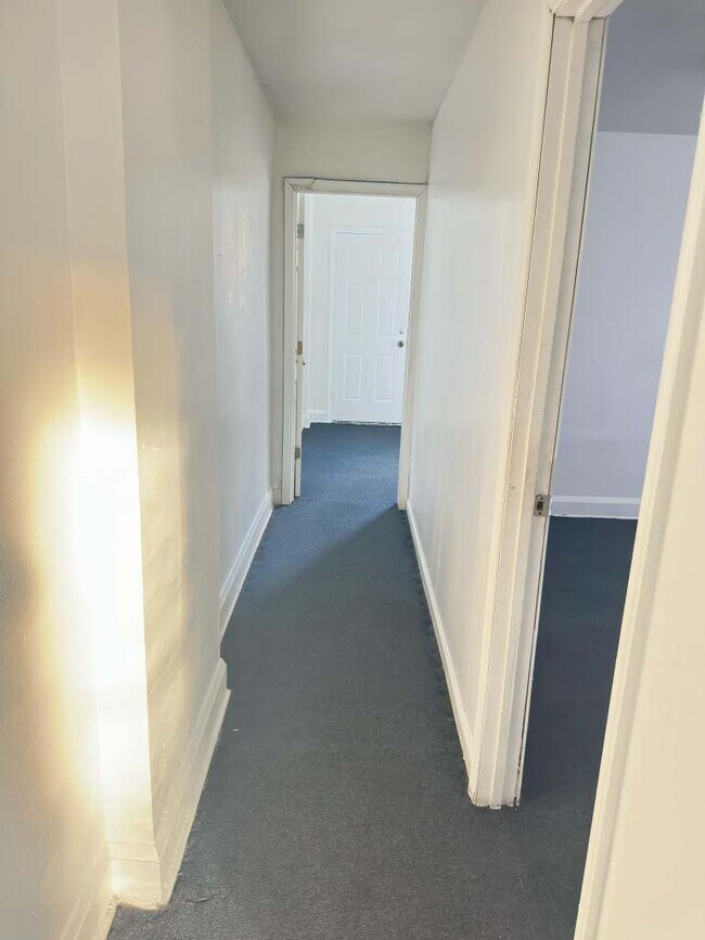 Foto del edificio - 419 Gusryan St