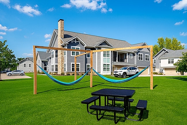 ASP Hammocks - Aspen Lakes