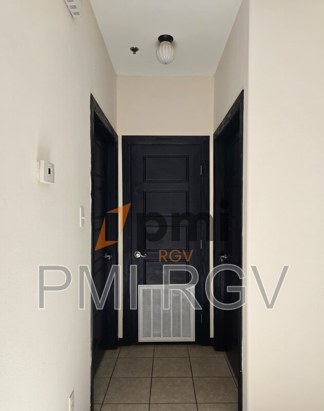 Foto del edificio - 3606 W Sarah Evans St