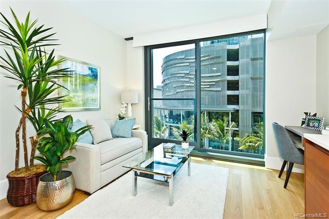 Primary Photo - 1108 Auahi St