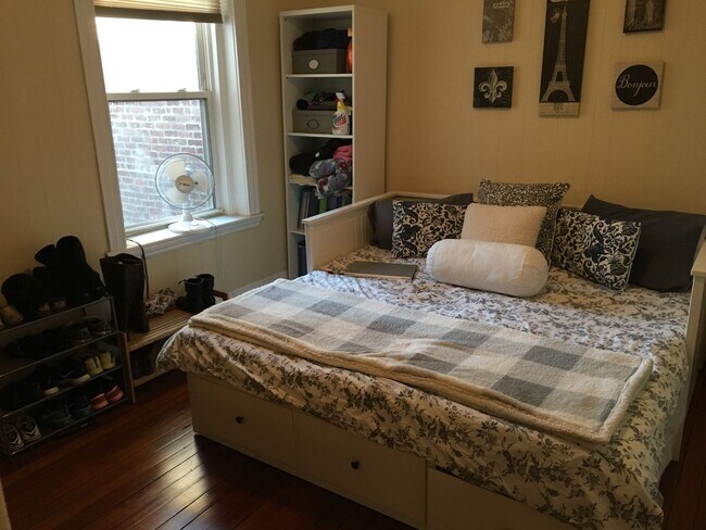 Foto del edificio - 77 S Huntington Ave