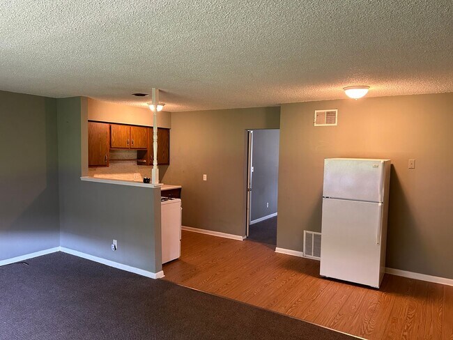 Foto del edificio - 217 N Hamilton St