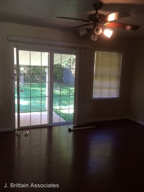 Building Photo - 3 br, 2 bath House - 350 Greenleaf Street