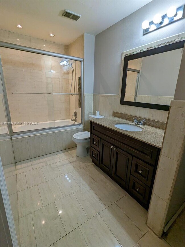 Foto del edificio - 8009 SW 21st Ct