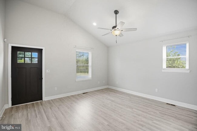 Building Photo - 8334 Herbert Ave