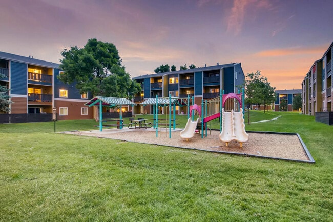 Foto del edificio - Park Place on 92nd Apartments