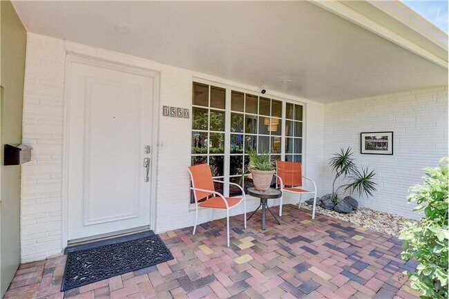 Foto del edificio - 1550 Highland Ln