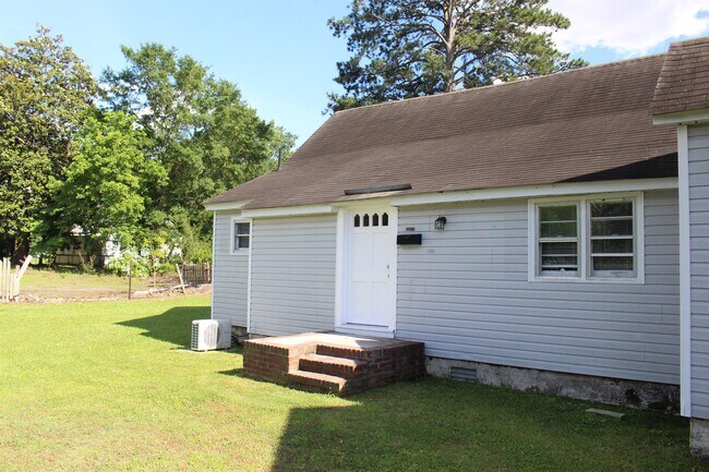 Foto del edificio - 4217 Pitt St