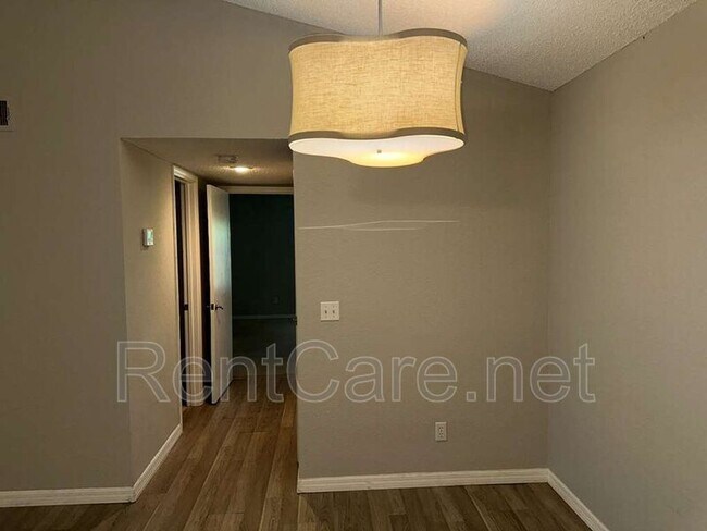 Foto del edificio - 5104 Conroy Rd