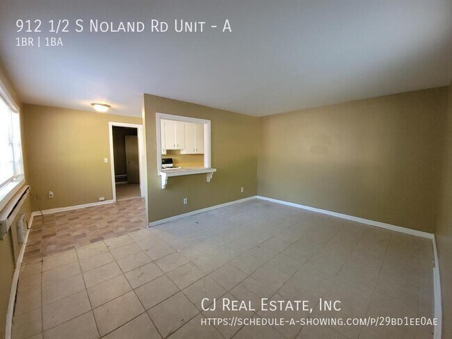 Building Photo - 912 S Noland Rd