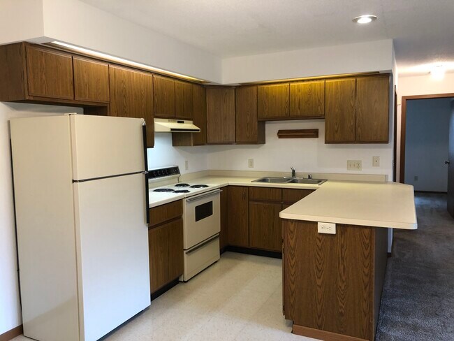 Building Photo - 1615 Devney Dr