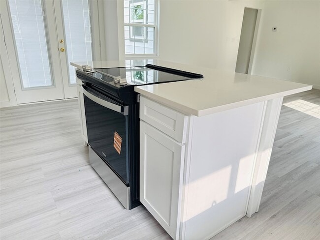 Photo - 1264 Cedar Haven Ave House