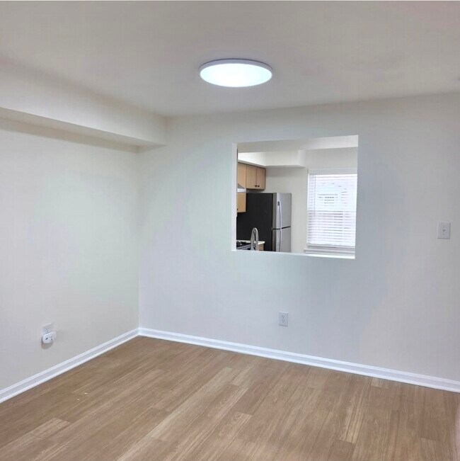 Foto del edificio - 1144 1st St NW