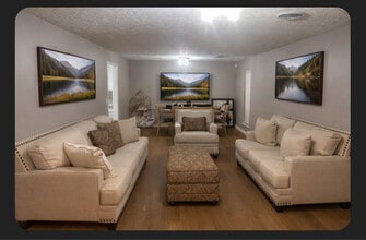 Building Photo - 504 Campbell Dr