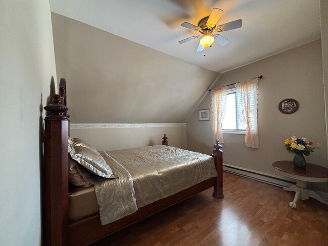 Building Photo - Apartment for Rent