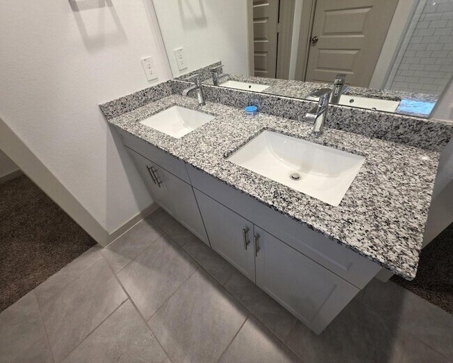 Foto del edificio - 4918 Natchez Trce