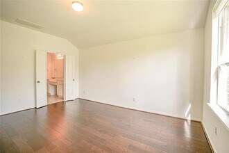 Building Photo - 16131 Sommerall Creek Ln