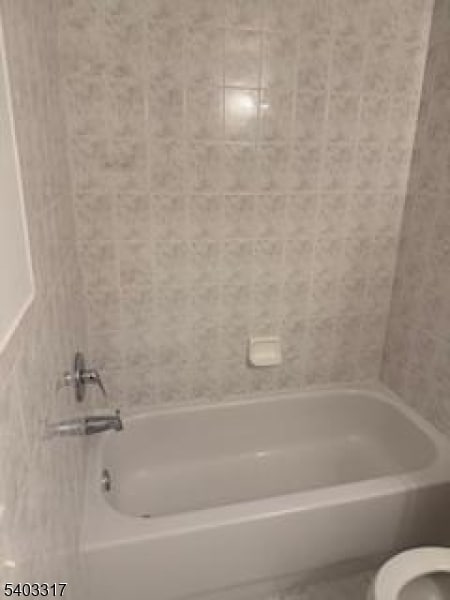 Foto del edificio - 75 Randolph Ave